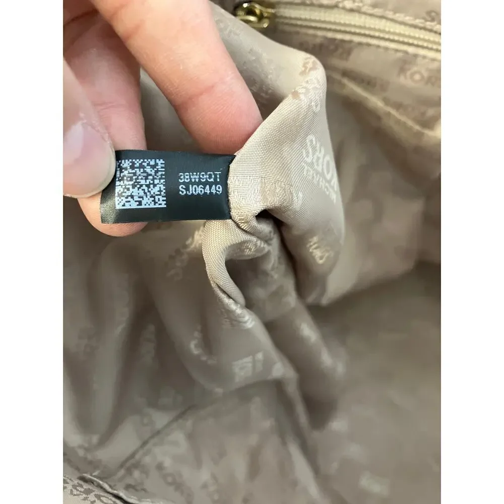 MICHAEL KORS, XL SIGNATURE GOLD ANIMAL SHOULDER TOTE BAG